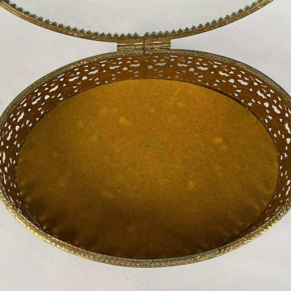 Vintage Hollywood Regency Gold Filigree Ormolu Jewelry Box Oval Glass Hinged Lid - Picture 8 of 11
